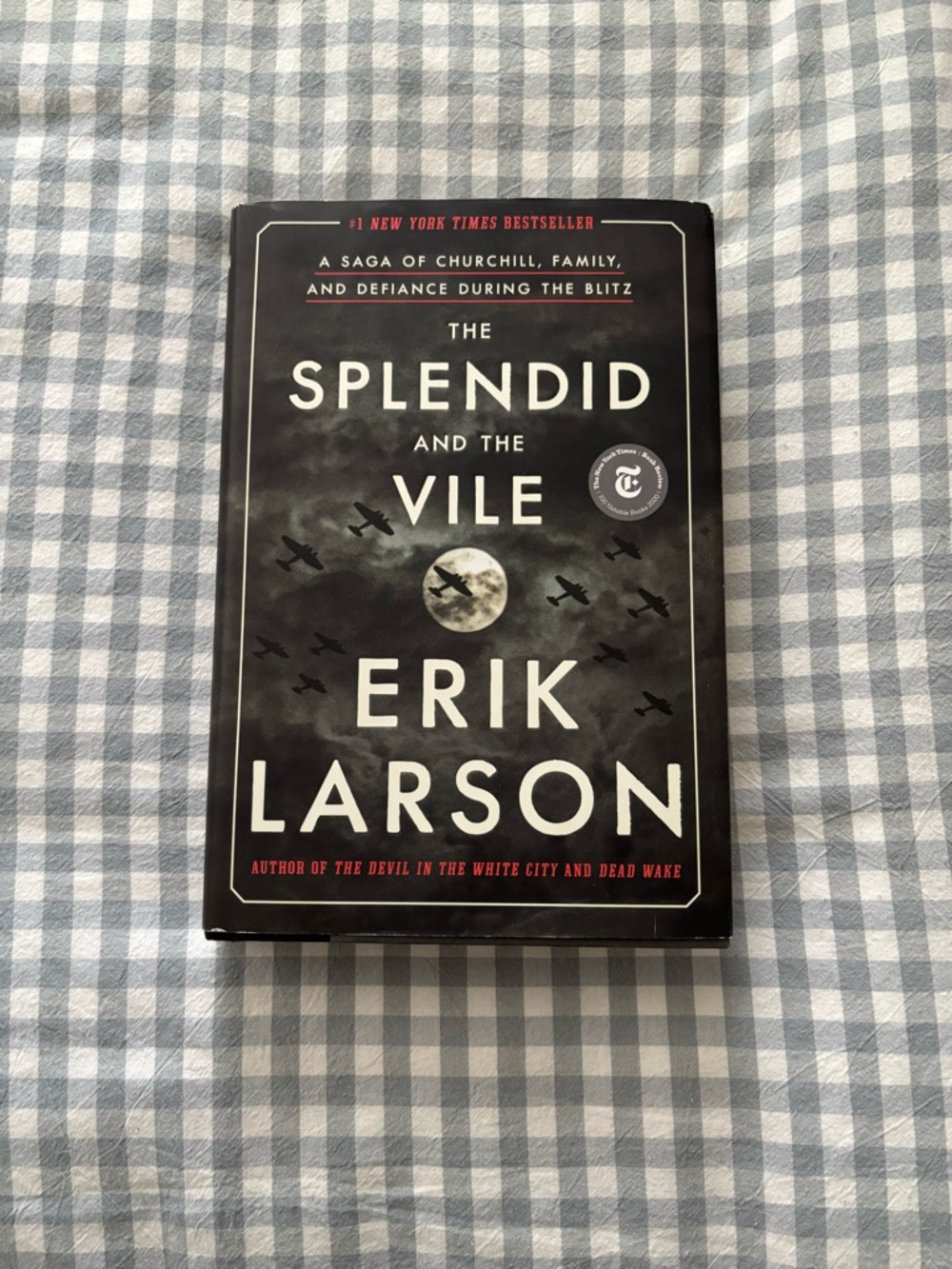 The Splendid and the Vile by Erik Larson Hardcover Nonfiction Book